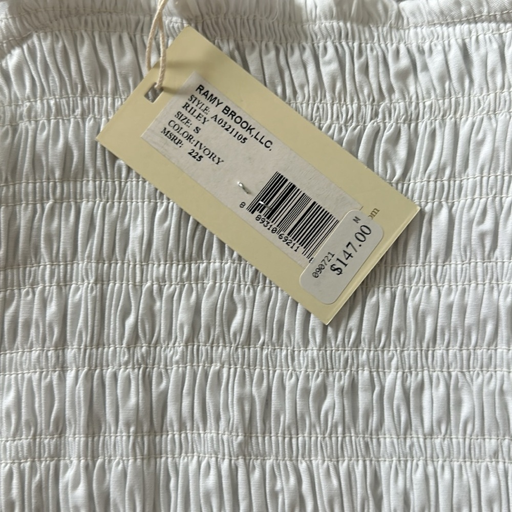 *NWT* Ramy Brook Riley Top smocked - Picture 3 of 4